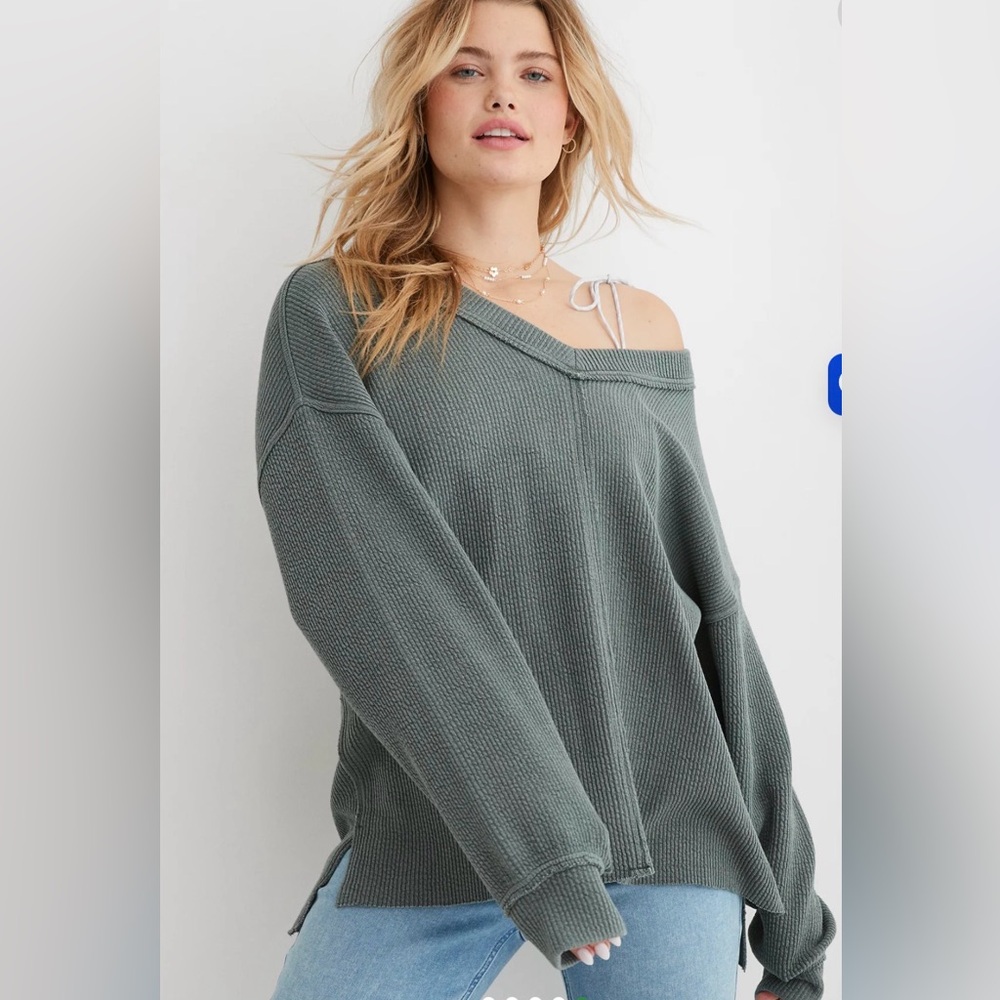 Aerie Wonder  Textured V Neck Sweatshirt